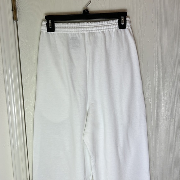Hype Bears White Sweatpants. Size S - Picture 8 of 9